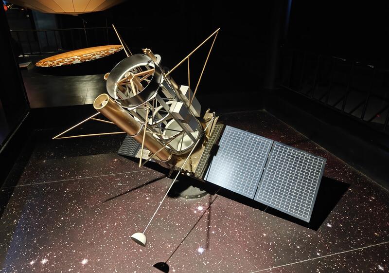 深空观测着实厉害！它宛如为天文学研究配备了超级放大镜。凭借先进的观测设备，它能够