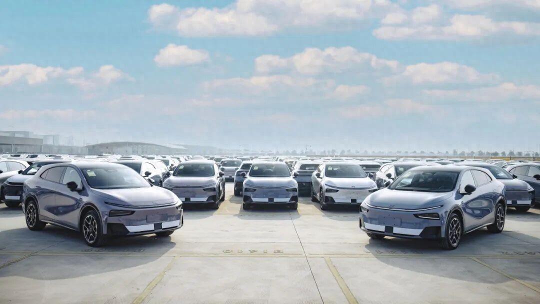 2026款小鹏P7+和G7超级增程正式开启新年首次发运，新车将陆续抵达全国232