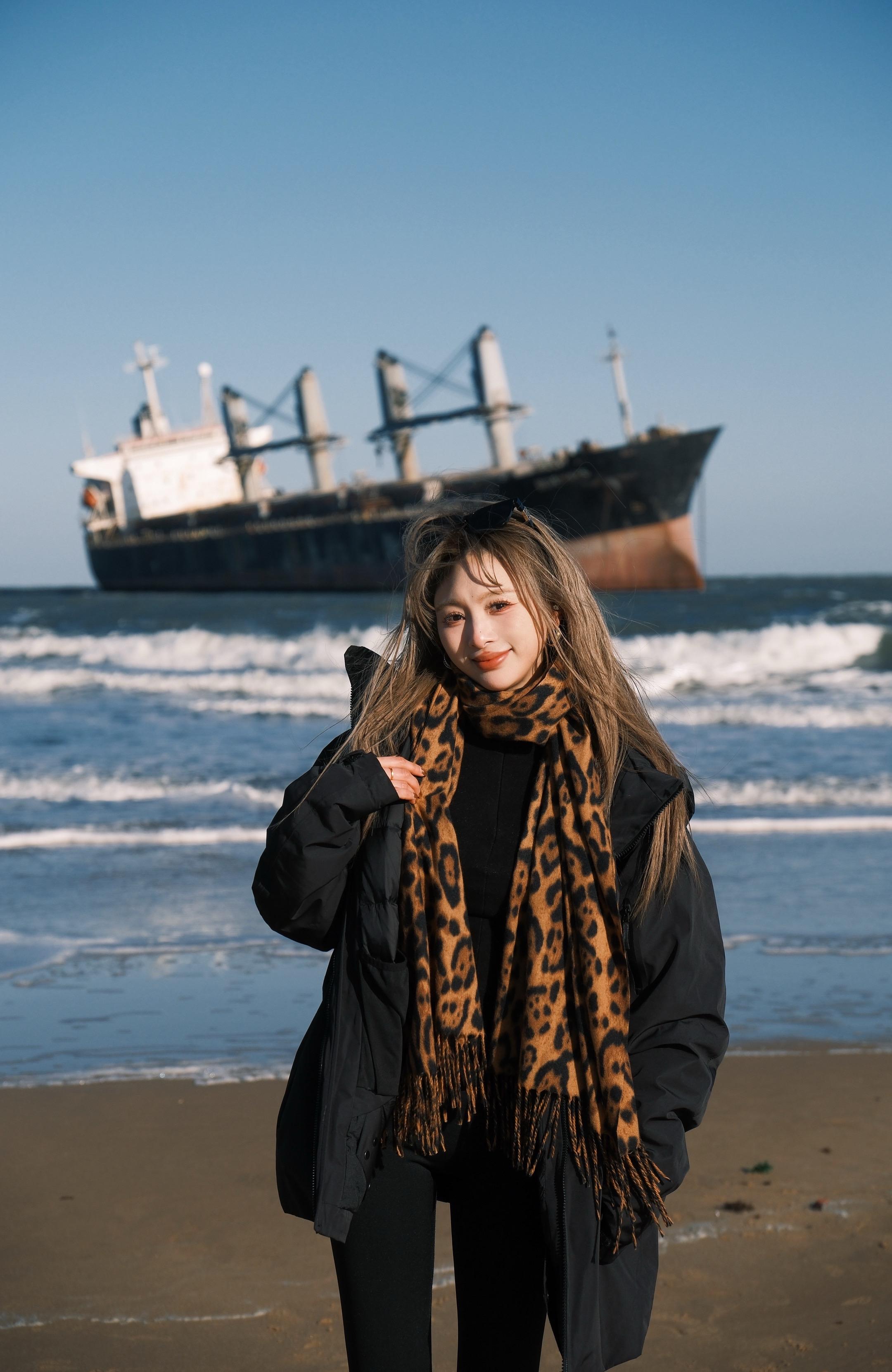 我们终其一生，都在找一个能说话的人 能听你说话，能听懂你说话，能听你说...