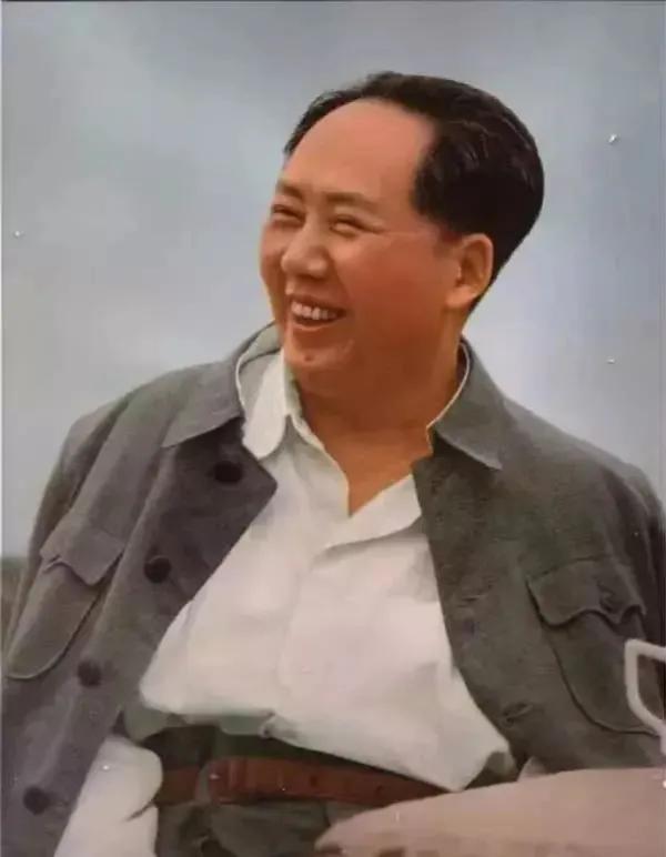 毛主席说：“我想了十天十夜都想不通，印度为什么要打我们？不管你是印苏联军，还是美