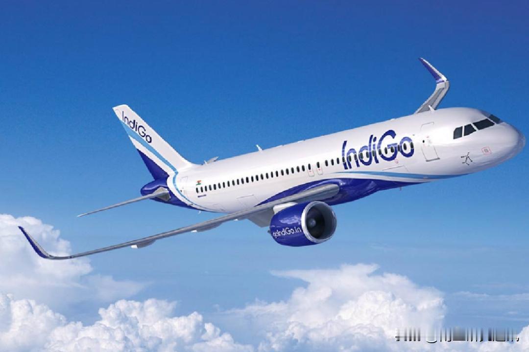 《经济时报》12月6日报道，印航空业巨头靛蓝航空（IndiGo）连续数日陷入大规