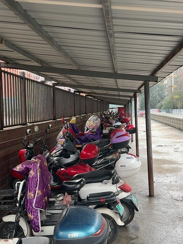 山东淄博对电动车实行三不原则：不禁行、不罚款、不扣车，这一次又是走在了全国前列。