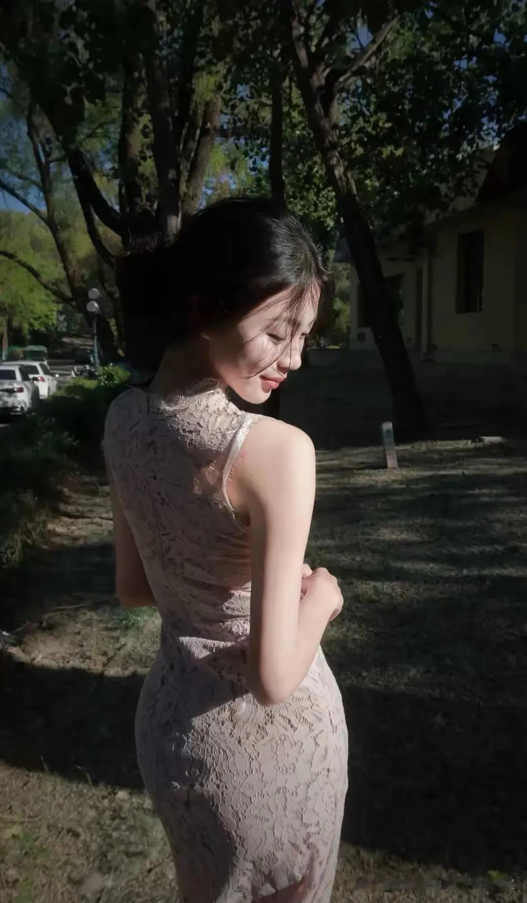 女人喜欢一个人，会有什么表现