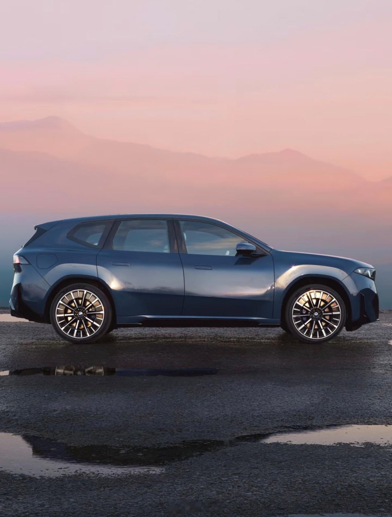今天跟大家一起，从BMW iX3全球首发看一下新世代宝马的“变”与“不变”。新世