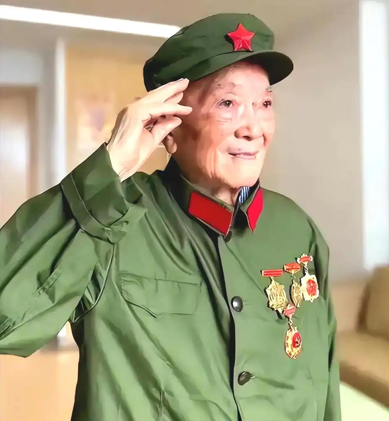 向轩老爷爷，一路走好
 
您带着97年的风霜与荣光，安然离开了我们。
 
山河静