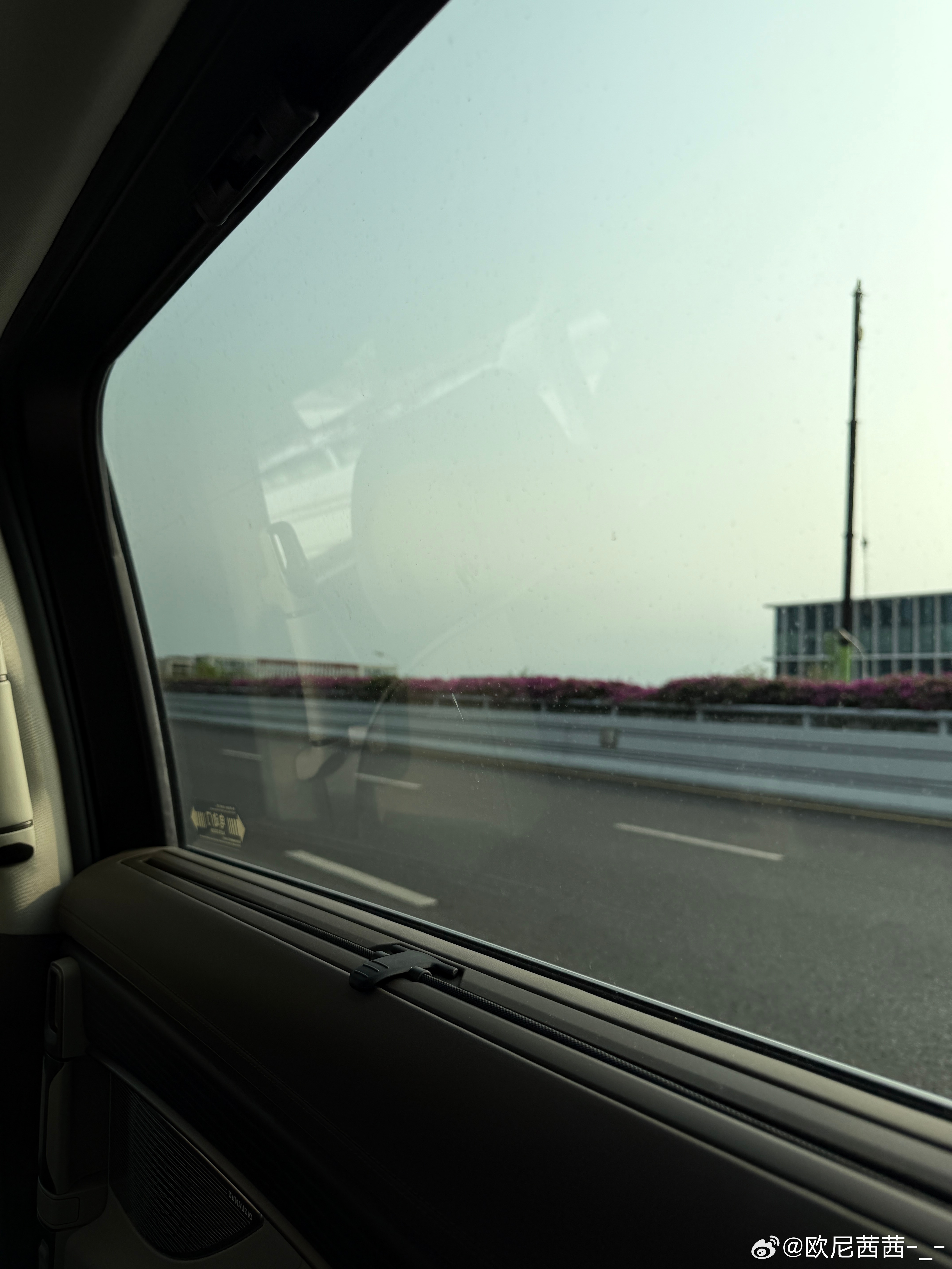 到达欧尼茜茜 深圳