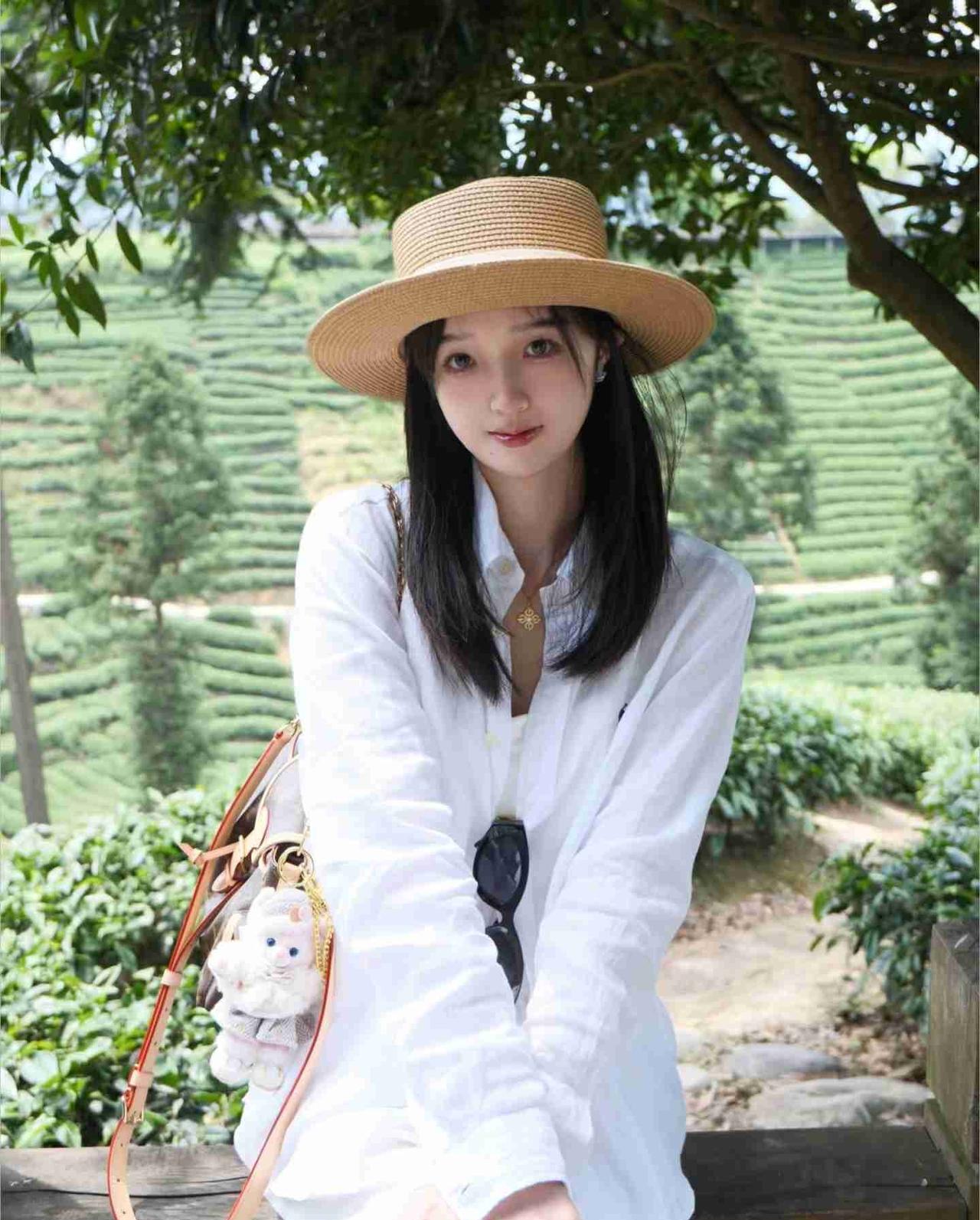 我的今日状态：😁轻松愉快
我这里的天气：☀️晴天