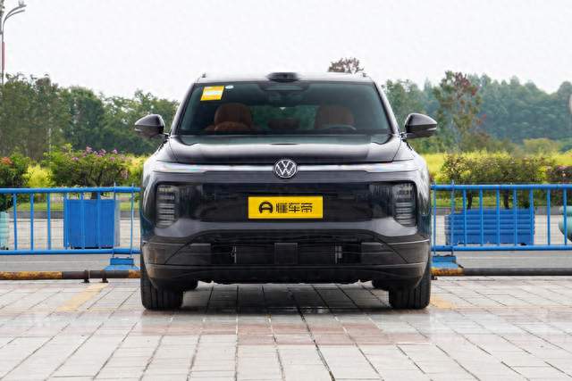 细看ID. ERA 8X：底盘、增程、智能的表现梳理