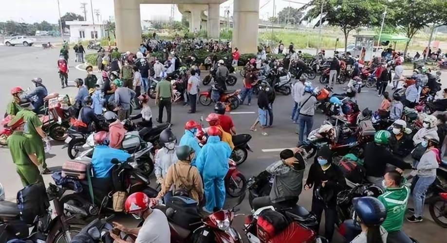 亚洲第一个倒下的国家即将出现，曾比肩中国，如今在走日本的老路

亚洲有个国家要扛