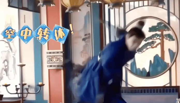 郑业成蜀锦人家打戏  郑业成内娱转刀的神  郑业成《蜀锦人家》的打戏也太酷了吧，