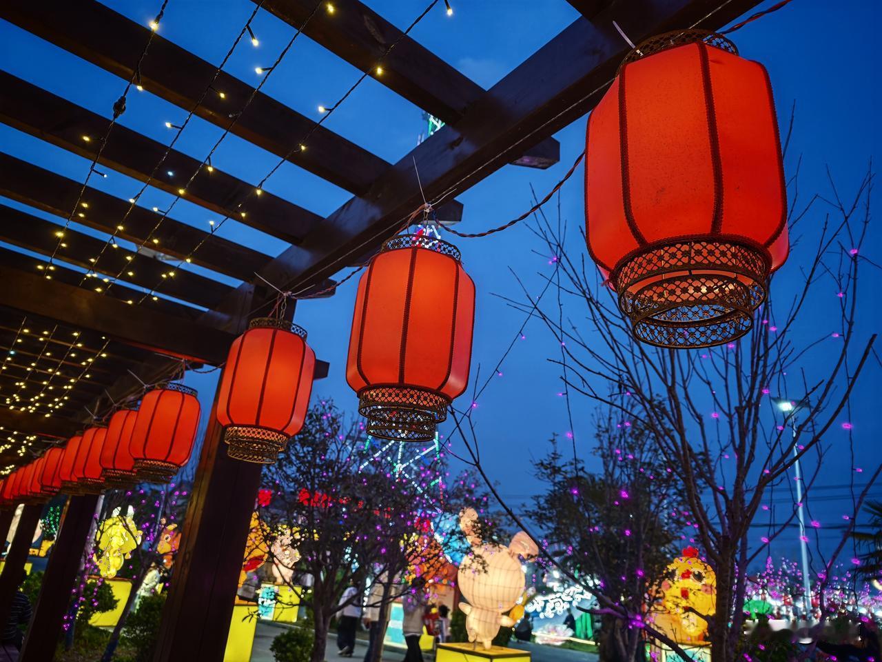 一个人什么时候才能做到看淡得失?人这辈子，终究要慢慢学会和得失和解。
 
没有谁