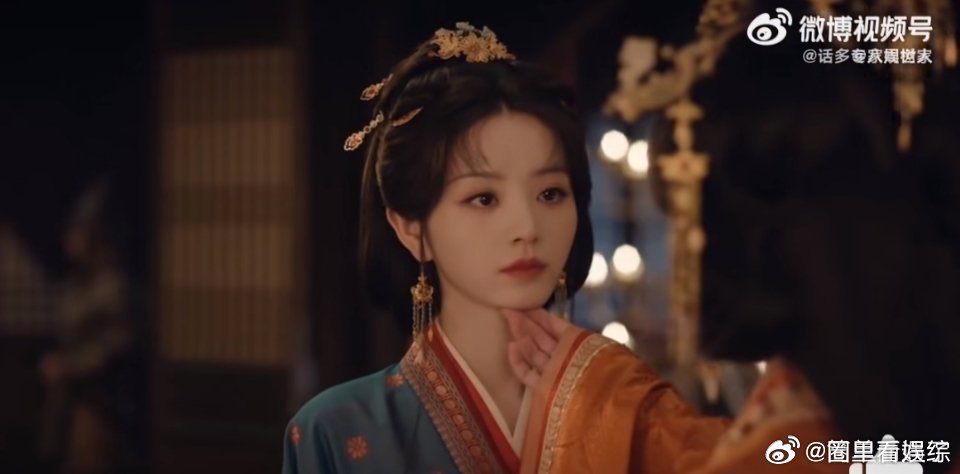 嫁金钗这一段母女对峙 《嫁金钗》母女对峙名场面，积压已久的矛盾正面摊开，情绪饱满