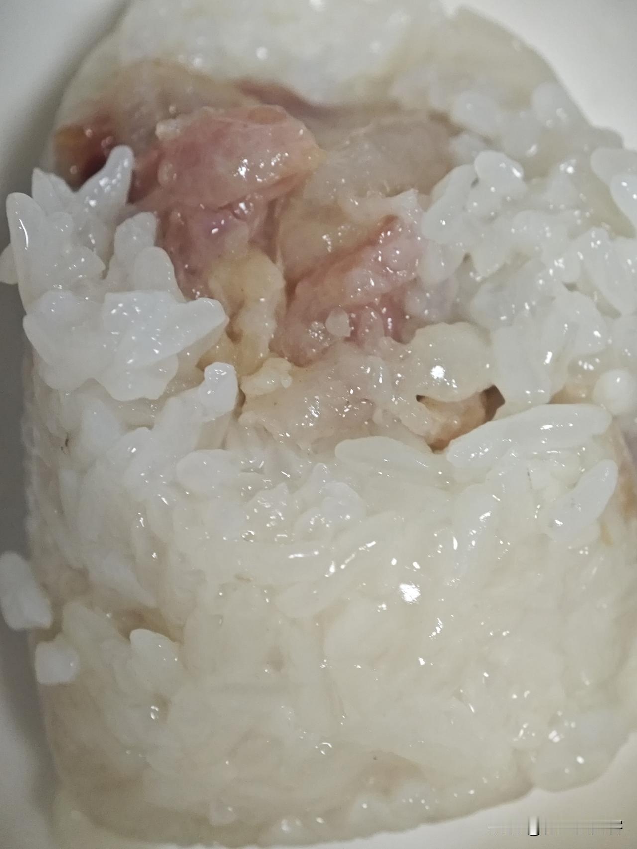 香肠咸肉糯米粽子！味道太美了！