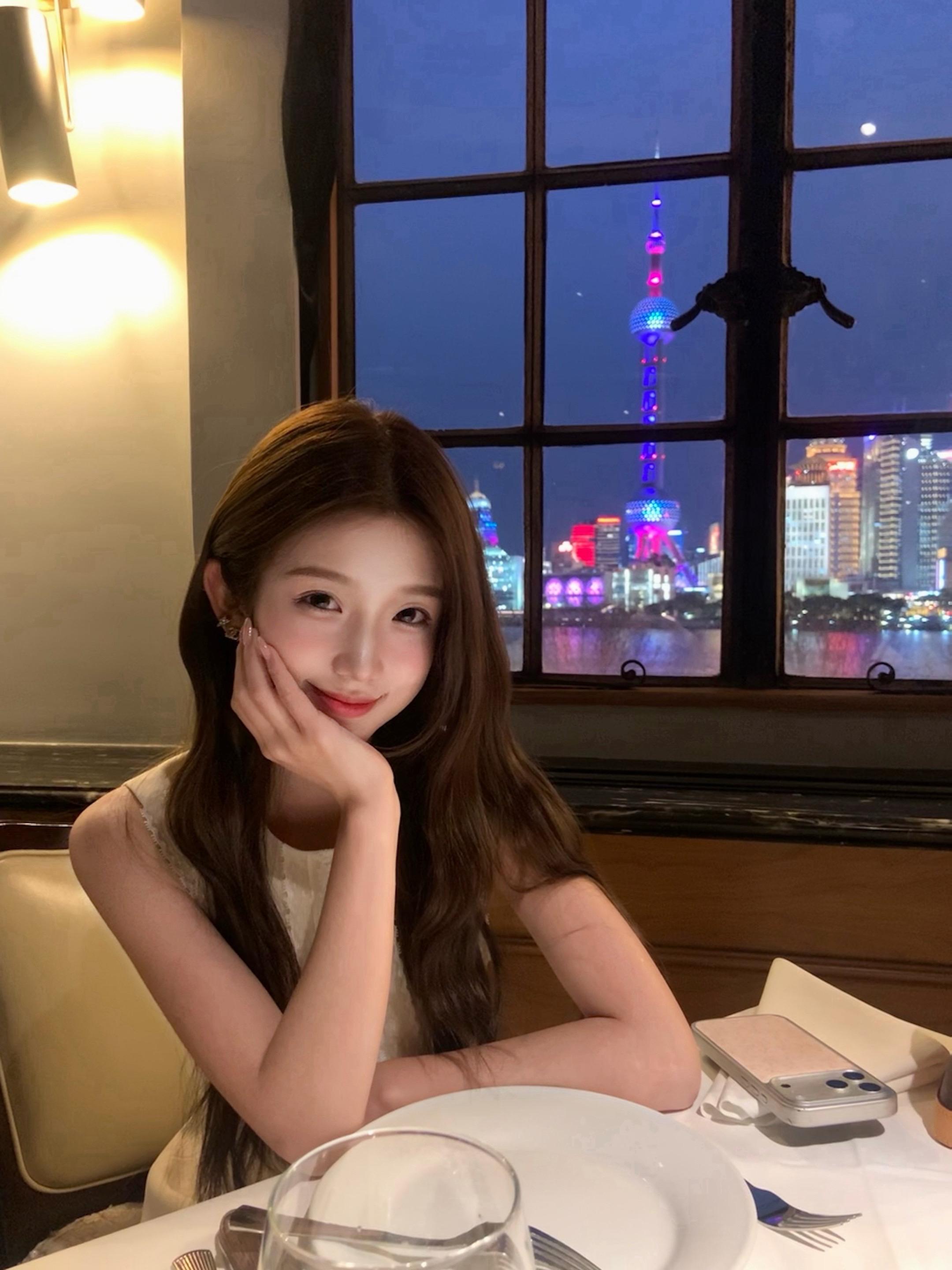 其实我也看出你有点不舍