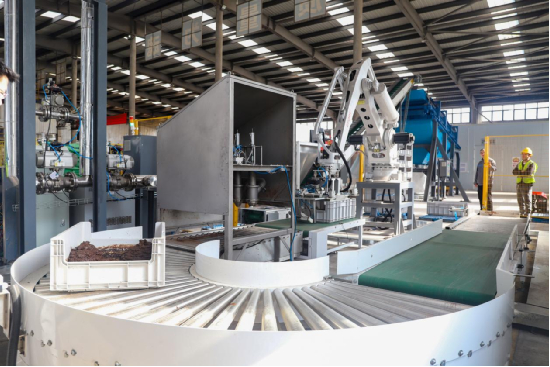 #茅台开始赚猫狗的钱了#【宠物赛道迎来“重磅玩家”！茅台旗下子公司涉足宠物食品领