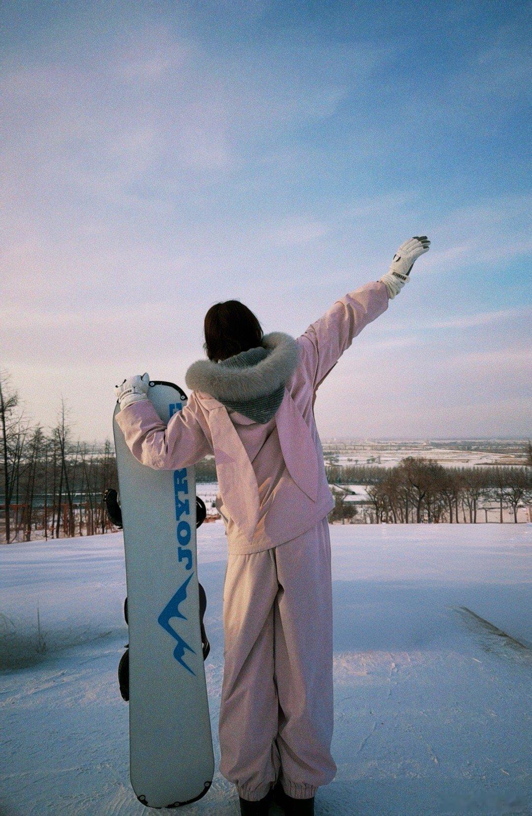 浑身酸痛 哈尔滨·天恒山滑雪场