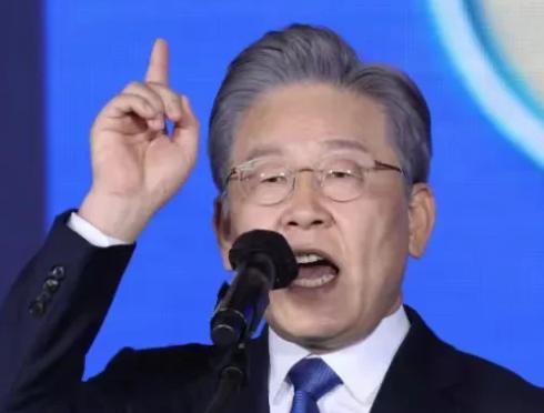 韩国政坛迎来政变，文在寅干不成的事，李在明干成了，检察厅正式成为历史

9月7日