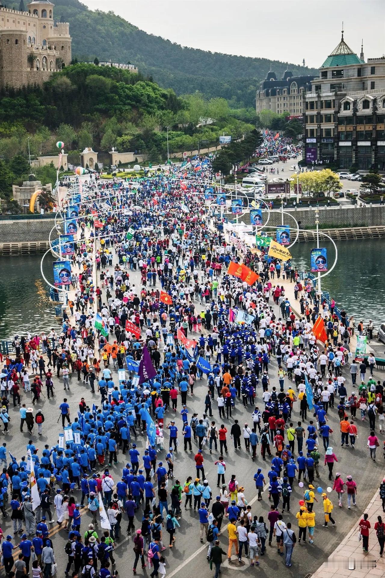 2026大连国际徒步大会的报名攻略和核心注意事项：
目前距离大会举办（5月16日