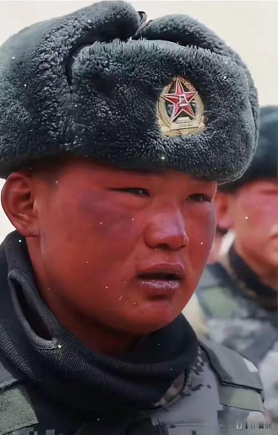 那些默默付出的身影我们关注了吗？
他们没有我们想象中的“钢铁之躯”，所谓的“钢铁
