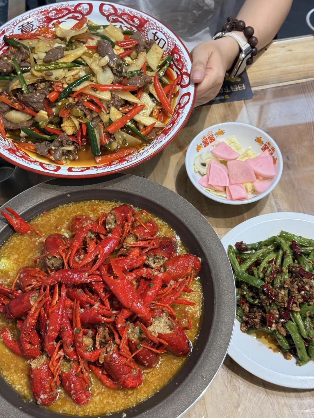 周末的快乐，是一顿热辣鲜香的川菜给的 和朋友在公司附近找了家堂食，点了...