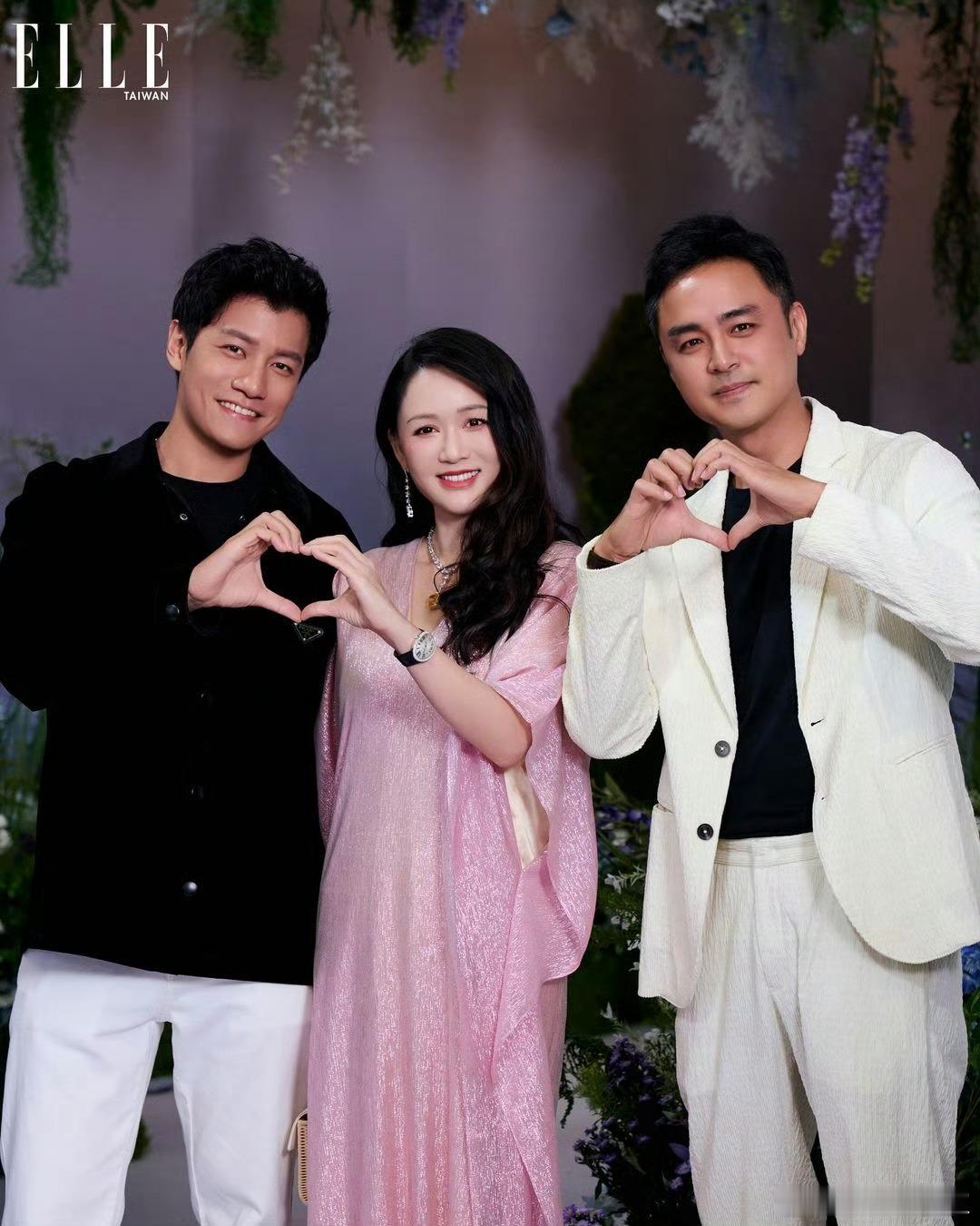 #陈乔恩疑似怀孕# 45岁的陈乔恩，网传快要当妈妈了吧？ ​​​