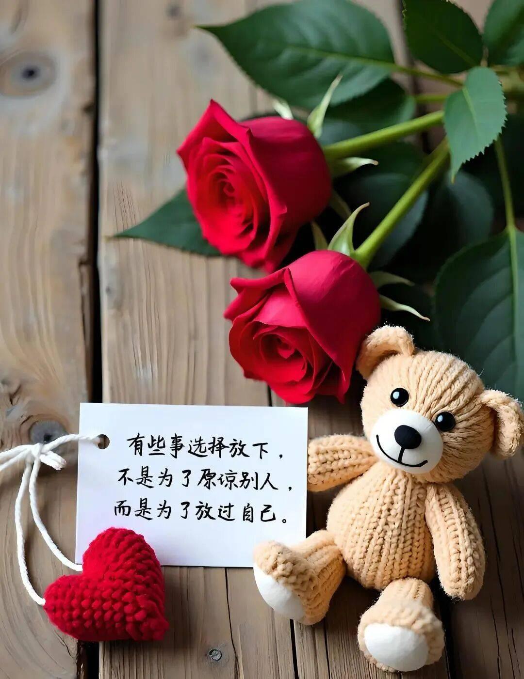 “做老婆的，别管男人跟谁睡，他出去了，不在你身边，你管他干什么？只要不要损害这个