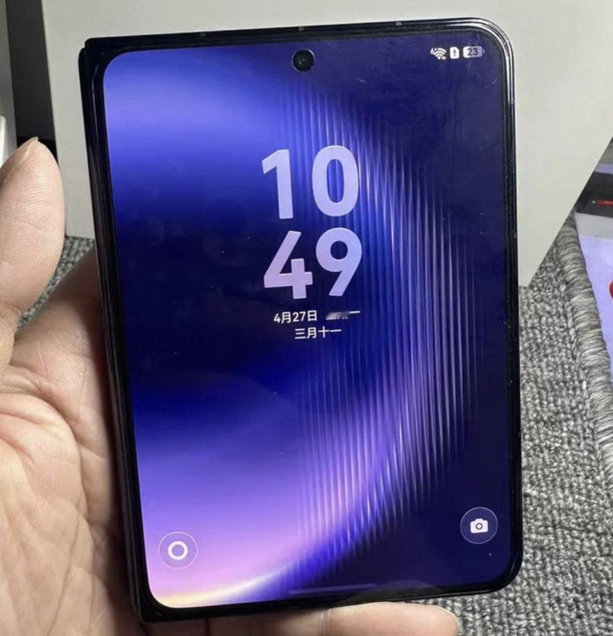 华为大阔折叠Purax Max杀疯了！

首销销量是上代小阔折叠的210%，单日