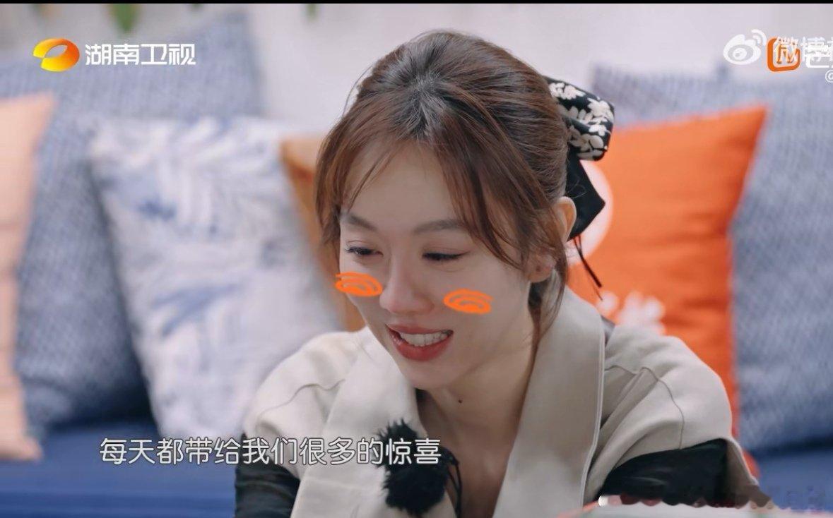 姜妍丁禹兮在中餐厅加班到凌晨4点中餐厅名场面中餐厅姜妍[超话] 姜妍丁禹兮在中餐