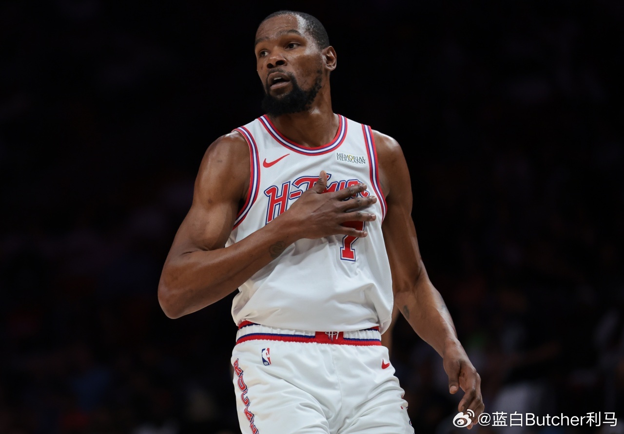 杜兰特：乔丹只用了15个赛季就得了32000分 他还缺席了不少比赛 NBA常规赛
