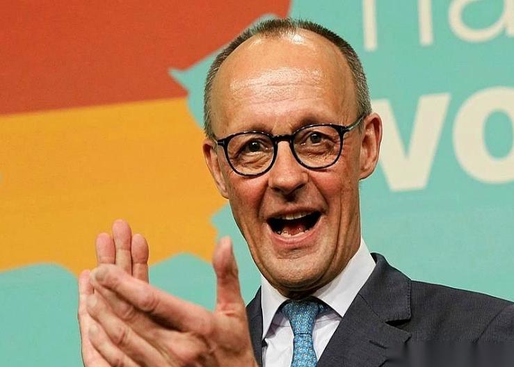 德国外长当着全世界的面，一句话把桌子掀了：我们宁可被美国一脚踹开，也绝不会回头看