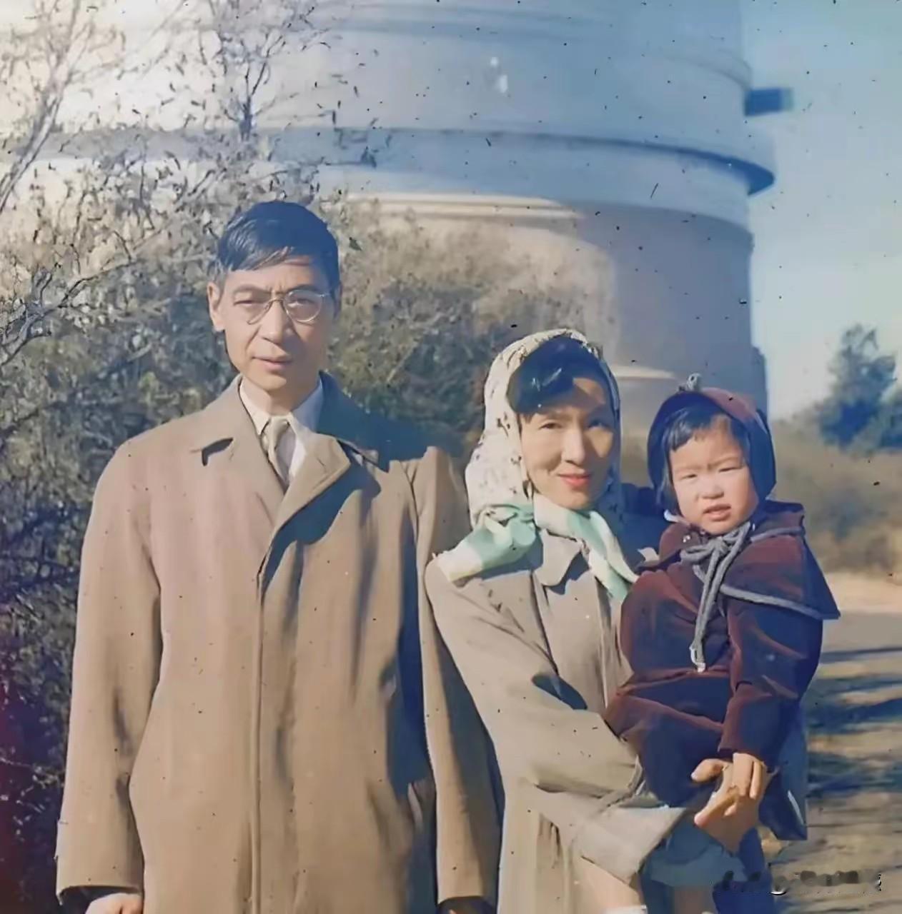 郭永怀、李佩夫妻二人，是我最佩服的科学家，他们以身报国的精神，永远值得每一个科技