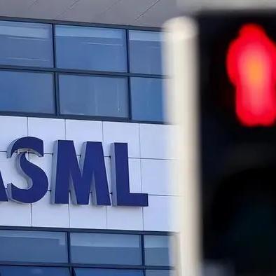 忍无可忍，无需再忍！面对ASML彻底断供DUV光刻机，北京直接甩出三句硬话：不接