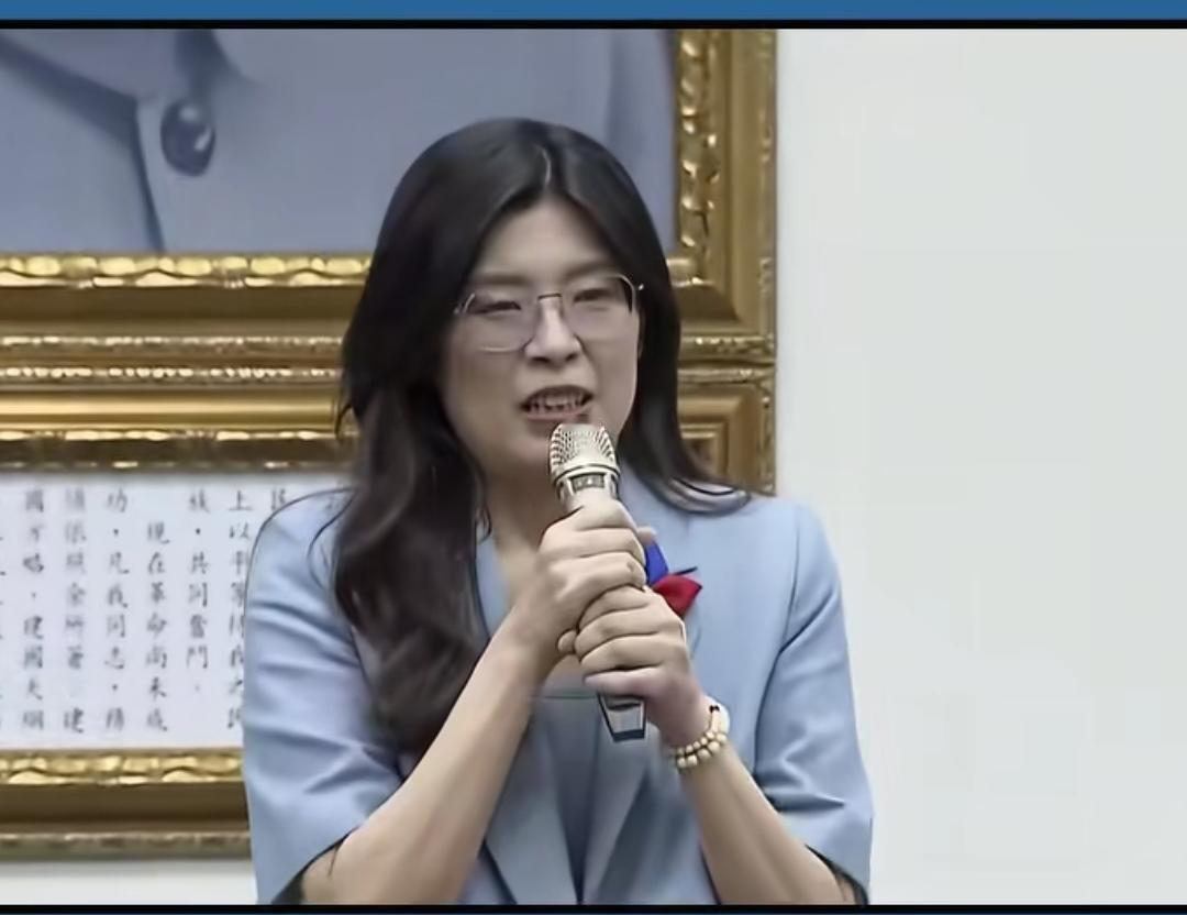 折腾了一个多月的中国国民党党主席改选，今晚(18日)终于尘埃落定，大热之势的郑丽