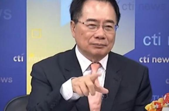 美军方表示，如果中国对台发动武统并划设禁航区，美方不得不击沉中方军舰。蔡正元表示