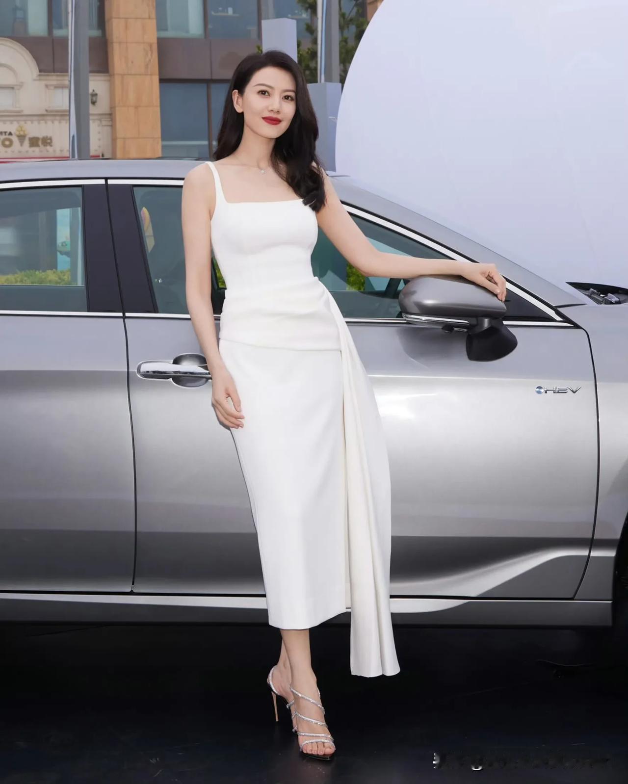 高圆圆的脚型好看吗？