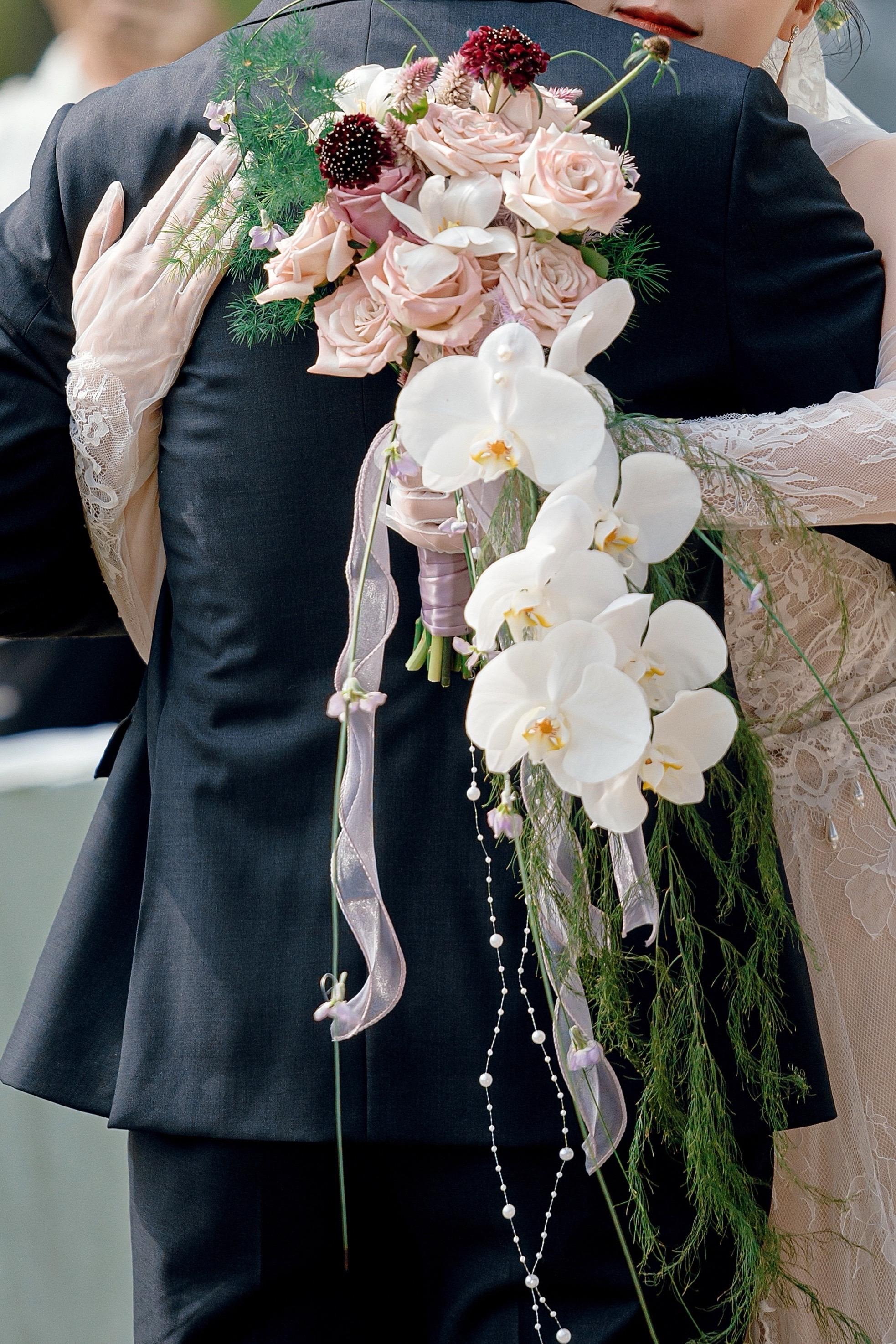 把永远爱你写进了诗的结尾