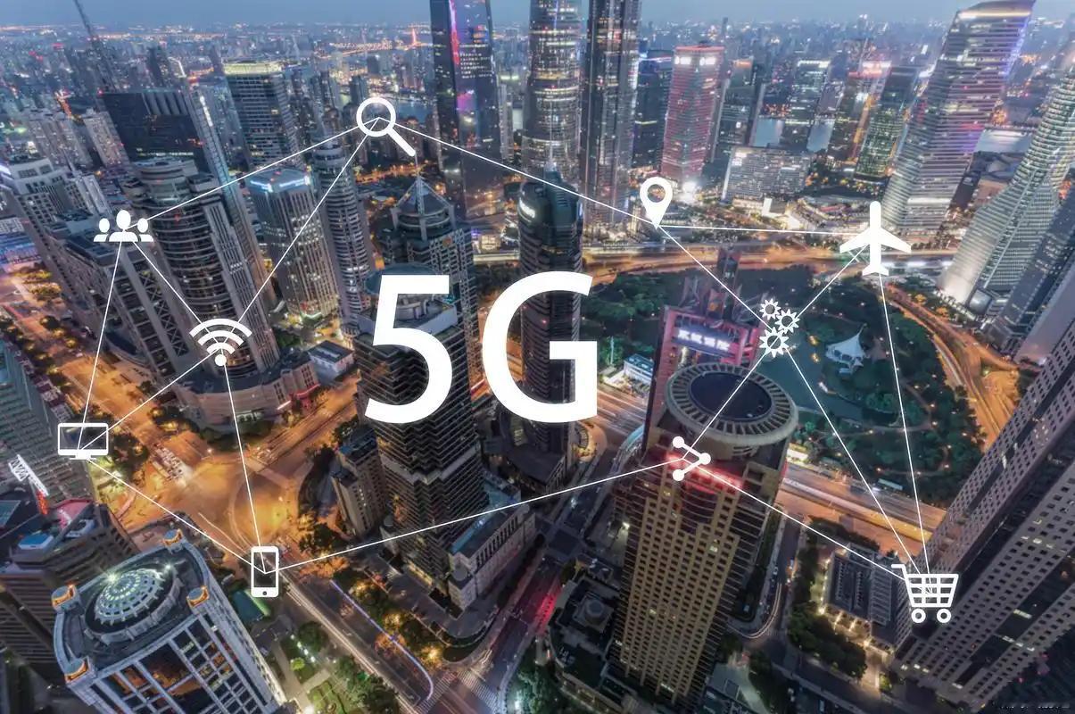 美国还没等到6G，先把“朋友圈”组起来了。
5G还没完全普及，美国已经开始抢着给