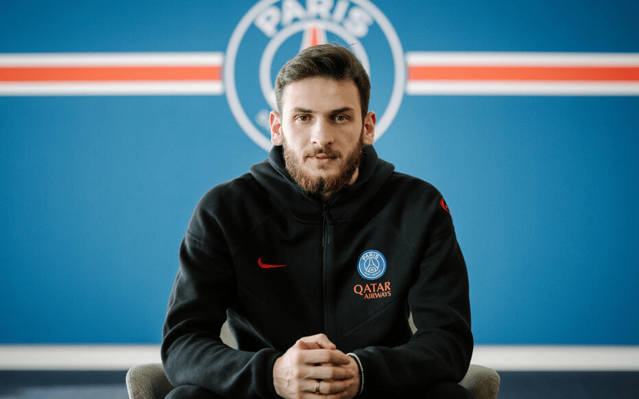 K77：格鲁吉亚热情好客；我场下很有趣，不过专注足球+带娃