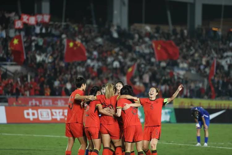 中国女足集结重庆，全力备战女足锦标赛

中国女足已集结重庆，为即将到来的女足锦标