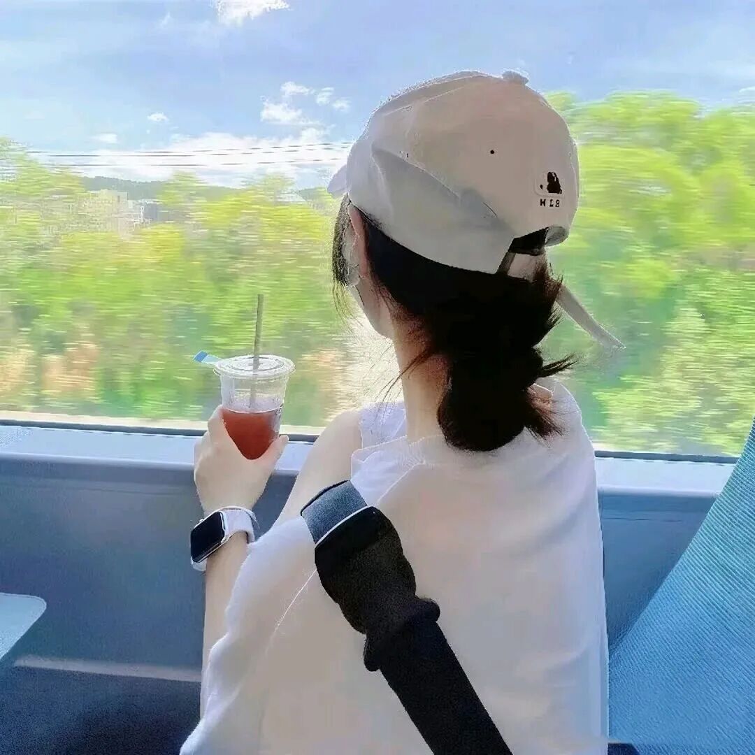 🕰️🌤喘口气ᐝ 允许自己摆烂一天，没什么大不了！ 