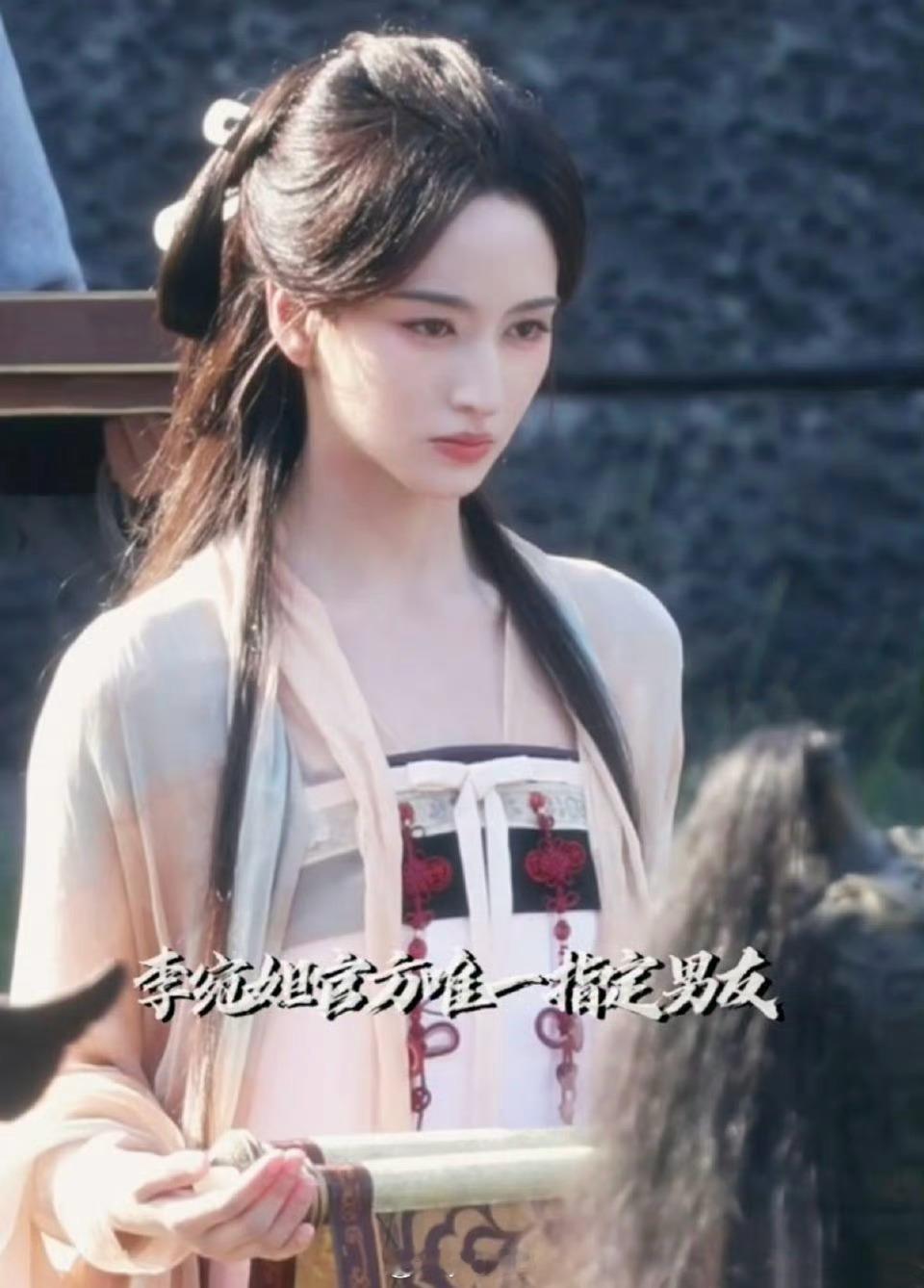 《刺棠》 张凌赫、李宛妲 Wanda古装好看的英气又少女 