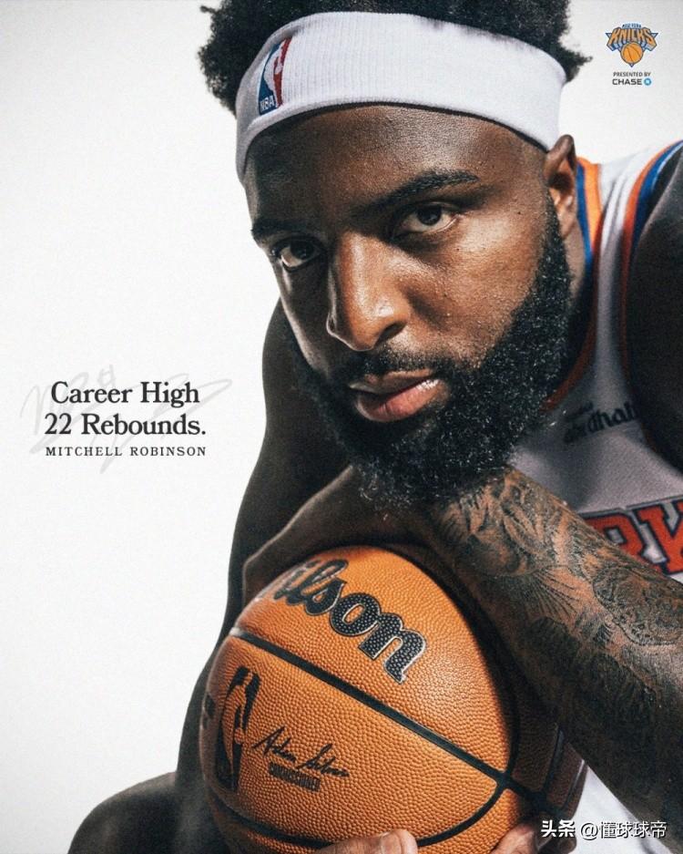 场均篮板比得分还高的人，米切尔·罗宾逊化身“篮板痴汉”疯抢22个篮板！

在今天