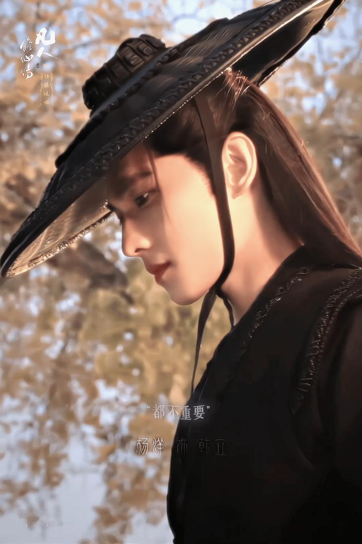 杨洋的打戏好丝滑啊 杨洋的打戏一气呵成，毫不拖沓，轻松驾驭每一个动作，看得我惊叹