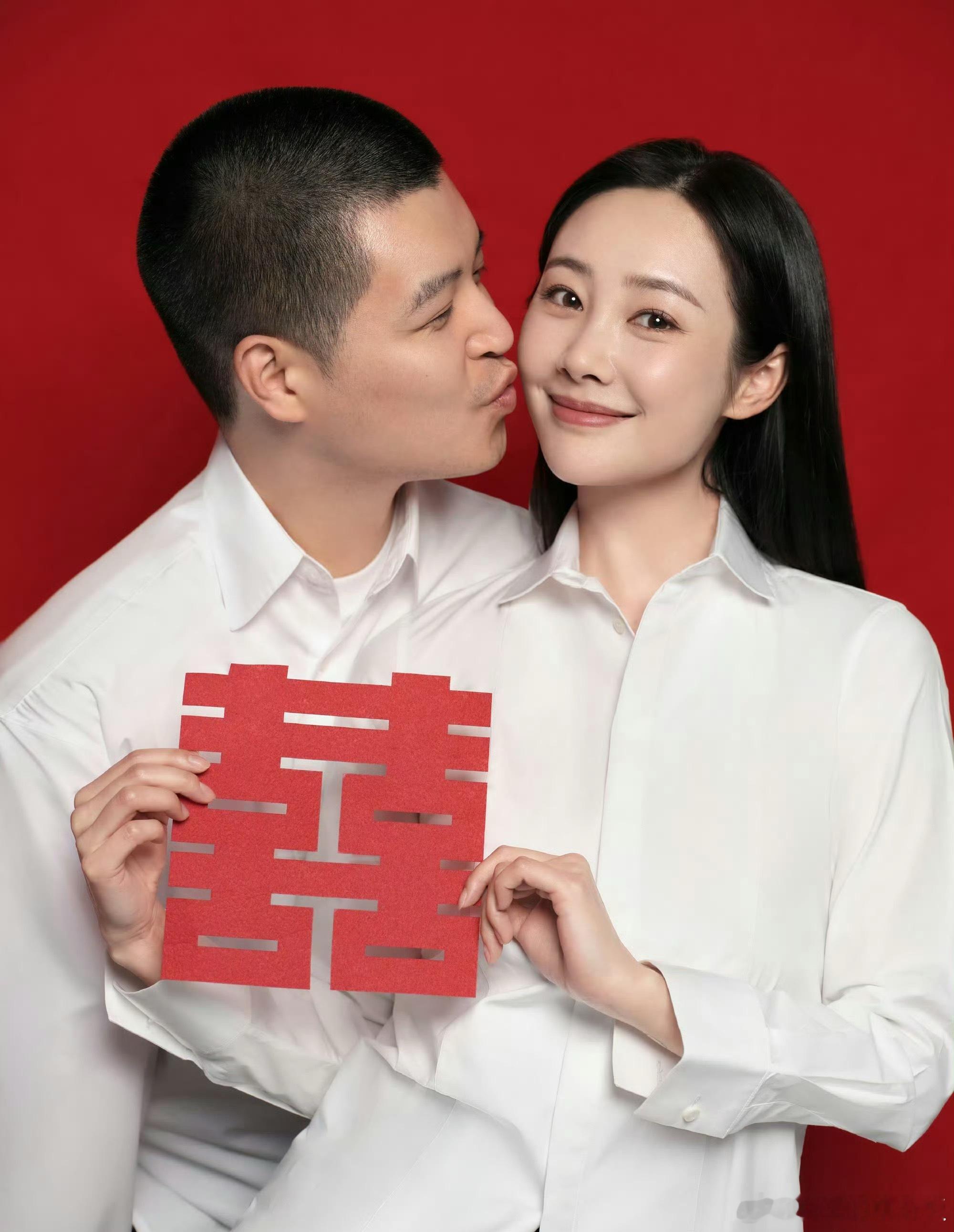 李纯马頔结婚 一边是把角色演活的实力派演员，镜头里的情绪张力总能戳中人心；一边是