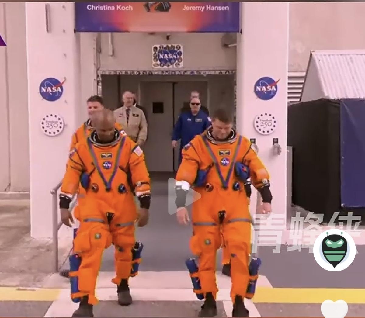 乘坐阿耳忒弥斯2号的4名宇航员还是挺有勇气的，毕竟50年都没到月球了，技术怎么样