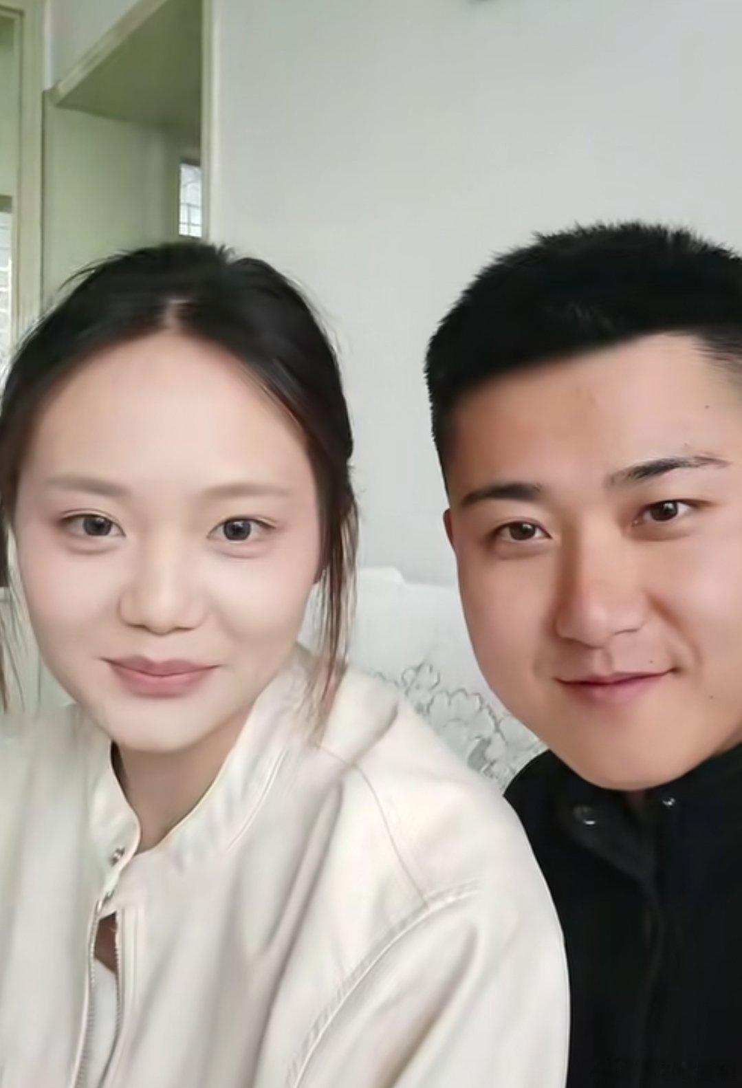 网友说这就是夫妻相，你觉得俩人长得像吗？ ​​​