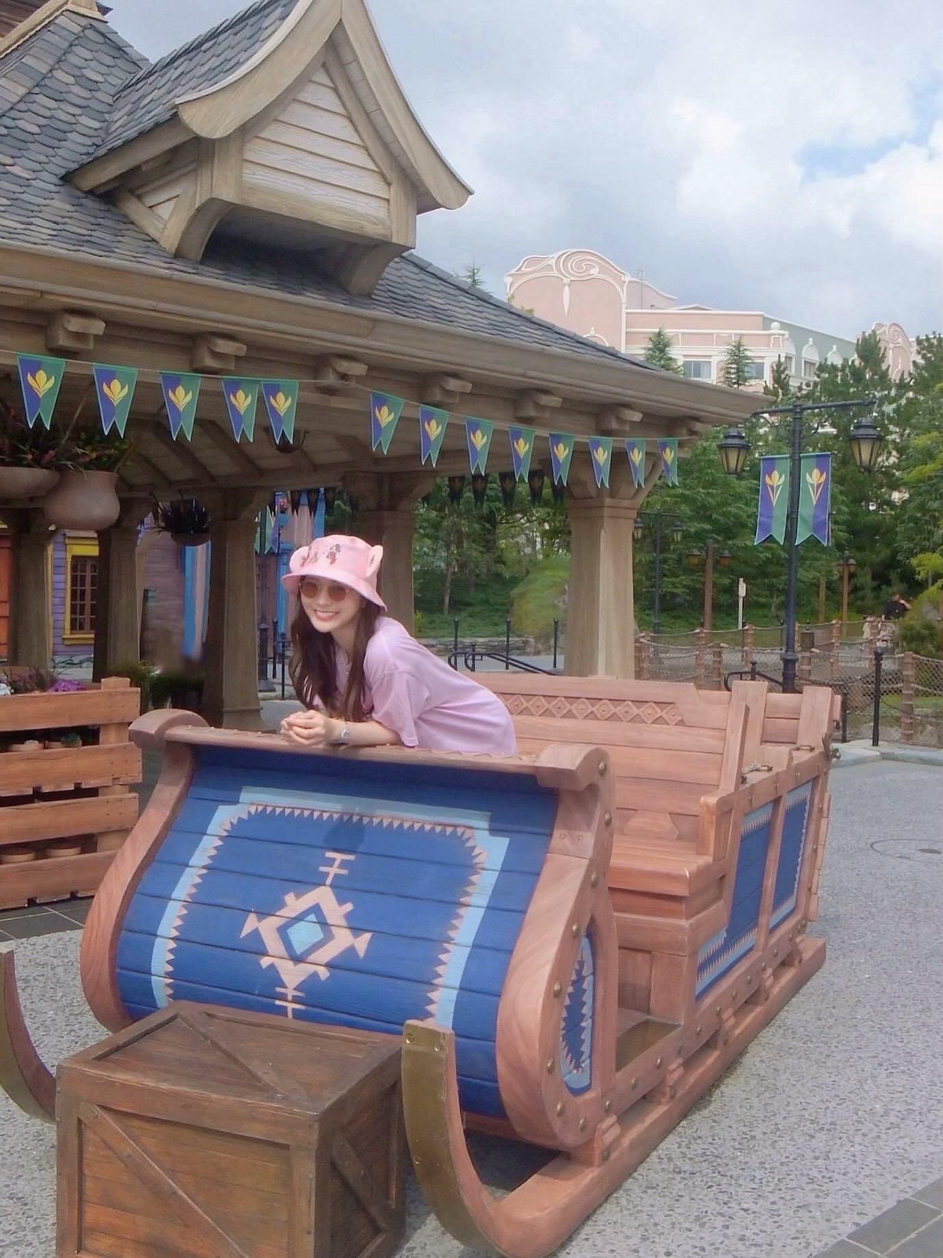 白石麻衣「tokyodisneysea🦩　mychannel」 ​​​