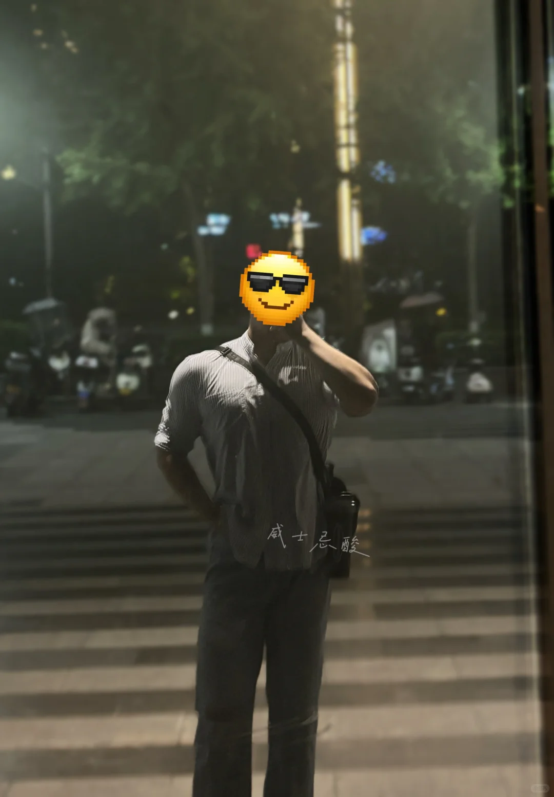衬衫壮汉 背心肌肉男