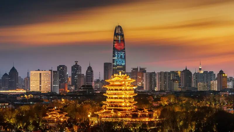 济南日报报业集团原董事长孙元文被查济南日报报业集团原董事长孙元文被查
这一消息如