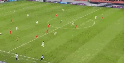 林加德2射1传，带领首尔3-1上海海港海港亚冠连续10轮不胜（2平8负），跨赛季